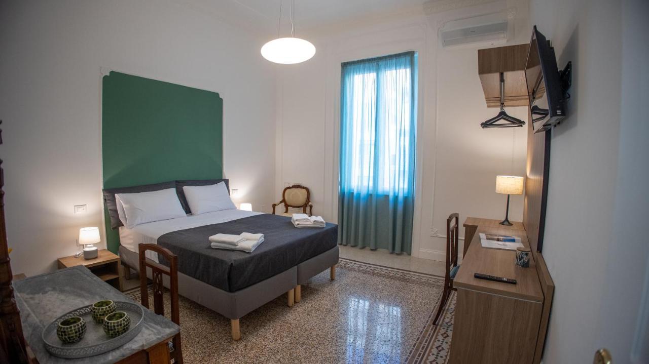 Petrarca Bed & Breakfast *